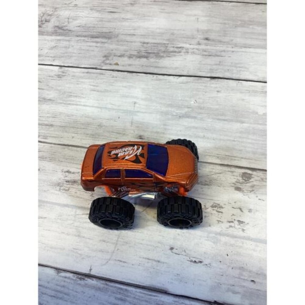 Monster Truck Express Wheels 4x4 Power Zone Greenbrier Car